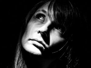 Axelle Laffont : Portraits dans le Noir–
