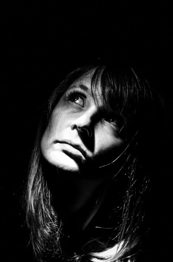 Axelle Laffont : Portraits dans le Noir–