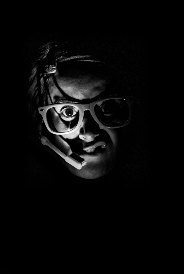 Portrait des Airnadettes – Photographie Fine Art en Noir et Blanc – Image 2