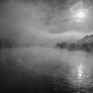 La seine et la brume enveloppante